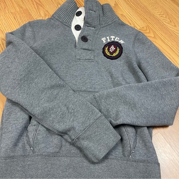 Abercrombie & Fitch Other - Abercrombie & Fitch Vintage Muscle Fit Gray Henley Mock Neck Sweatshirt